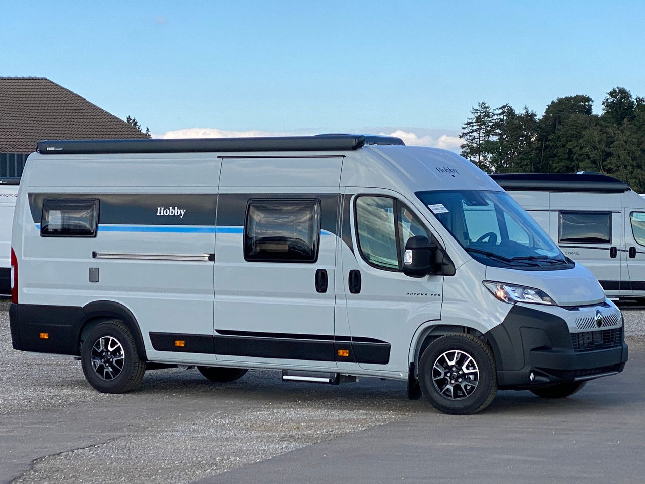 Carado ONTOUR Van 640 ET Modell 2025,Längsbetten - מוטורהום: תמונה 3 Carado ONTOUR Van 640 ET Modell 2025,Längsbetten - מוטורהום: תמונה 3