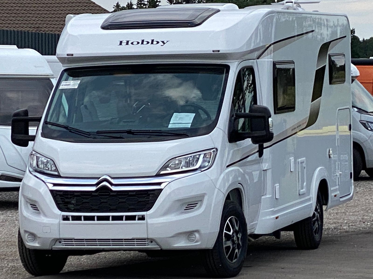 Hobby OPTIMA ONTOUR EDITION V65 GE NAVI MARKISE SAT - רכב ממונע חצי-משולב: תמונה 3 Hobby OPTIMA ONTOUR EDITION V65 GE NAVI MARKISE SAT - רכב ממונע חצי-משולב: תמונה 3
