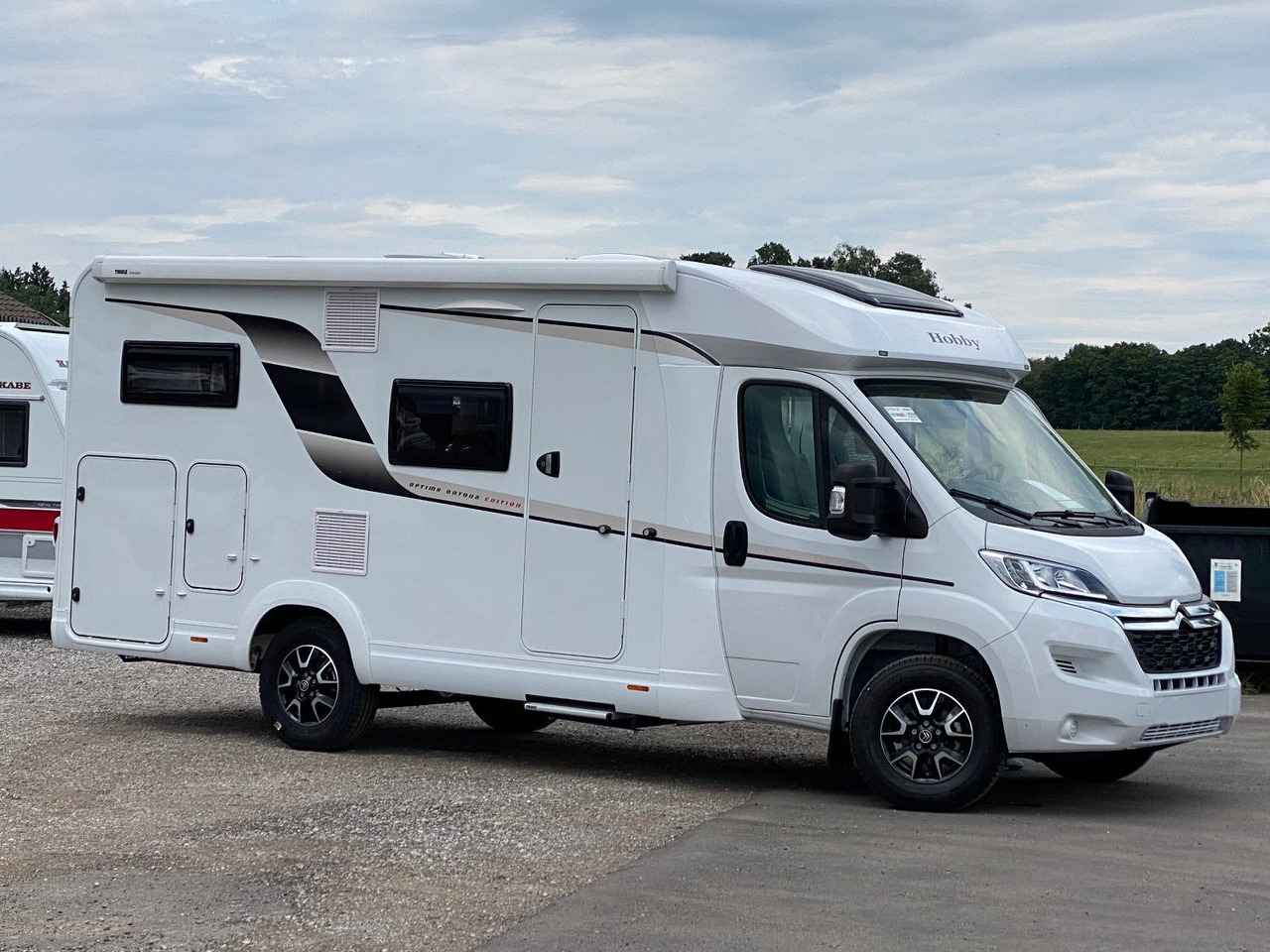 Hobby OPTIMA ONTOUR EDITION V65 GE NAVI MARKISE SAT - רכב ממונע חצי-משולב: תמונה 2 Hobby OPTIMA ONTOUR EDITION V65 GE NAVI MARKISE SAT - רכב ממונע חצי-משולב: תמונה 2