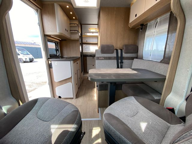 חָדָשׁ רכב ממונע חצי-משולב Hobby OnTour C 700 GQ MJ25/MARKISE/RFK/SAFETY-PAKET: תמונה 21 חָדָשׁ רכב ממונע חצי-משולב Hobby OnTour C 700 GQ MJ25/MARKISE/RFK/SAFETY-PAKET: תמונה 21