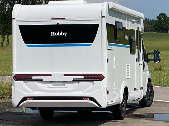 חָדָשׁ רכב ממונע חצי-משולב Hobby OnTour C 700 GQ MJ25/MARKISE/RFK/SAFETY-PAKET: תמונה 6 חָדָשׁ רכב ממונע חצי-משולב Hobby OnTour C 700 GQ MJ25/MARKISE/RFK/SAFETY-PAKET: תמונה 6