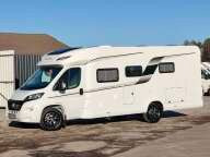 Hobby Optima De Luxe T70 E Temp/GFK-Boden-Dach/Markise - רכב ממונע חצי-משולב: תמונה 2 Hobby Optima De Luxe T70 E Temp/GFK-Boden-Dach/Markise - רכב ממונע חצי-משולב: תמונה 2