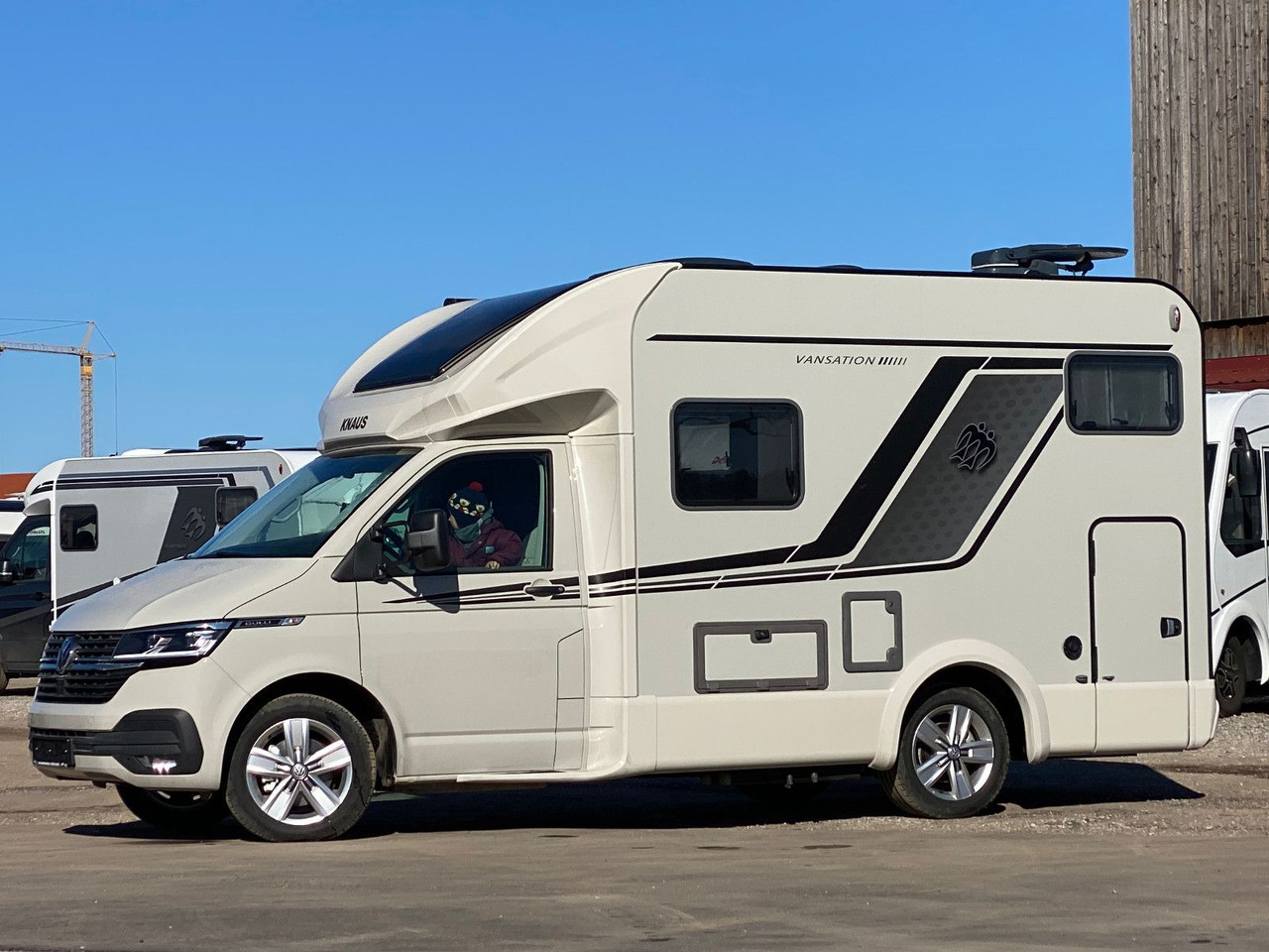 Knaus TOURER CUVISION 500 MQ,4 Personen,slide Bett Knaus TOURER CUVISION 500 MQ,4 Personen - רכב ממונע חצי-משולב: תמונה 4 Knaus TOURER CUVISION 500 MQ,4 Personen,slide Bett Knaus TOURER CUVISION 500 MQ,4 Personen - רכב ממונע חצי-משולב: תמונה 4
