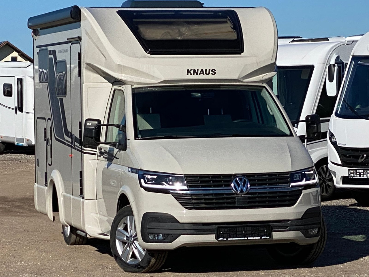 Knaus TOURER CUVISION 500 MQ,4 Personen,slide Bett - רכב ממונע חצי-משולב: תמונה 2 Knaus TOURER CUVISION 500 MQ,4 Personen,slide Bett - רכב ממונע חצי-משולב: תמונה 2