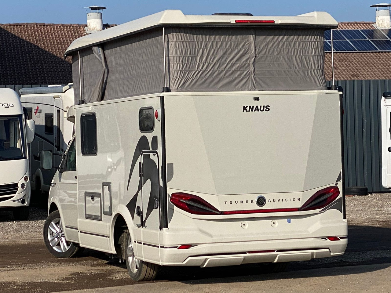 Knaus Tourer CUV 500 MQ CUVISION ,mit Slide Bett,4pers - רכב ממונע חצי-משולב: תמונה 5 Knaus Tourer CUV 500 MQ CUVISION ,mit Slide Bett,4pers - רכב ממונע חצי-משולב: תמונה 5