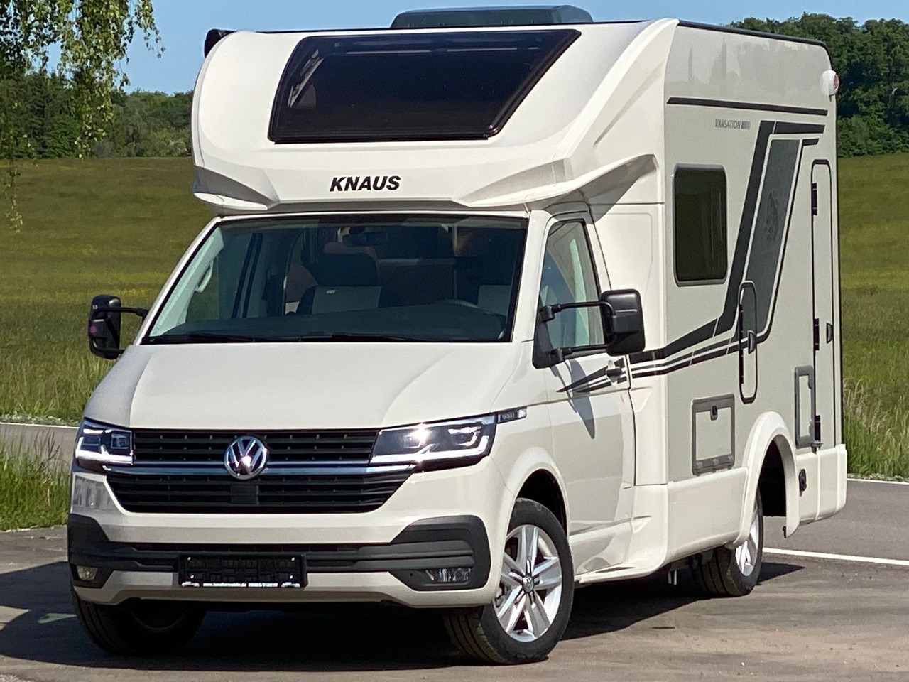 Knaus Tourer Van Vansation 500 LT, AHK,SAT,TV - רכב ממונע חצי-משולב: תמונה 3 Knaus Tourer Van Vansation 500 LT, AHK,SAT,TV - רכב ממונע חצי-משולב: תמונה 3