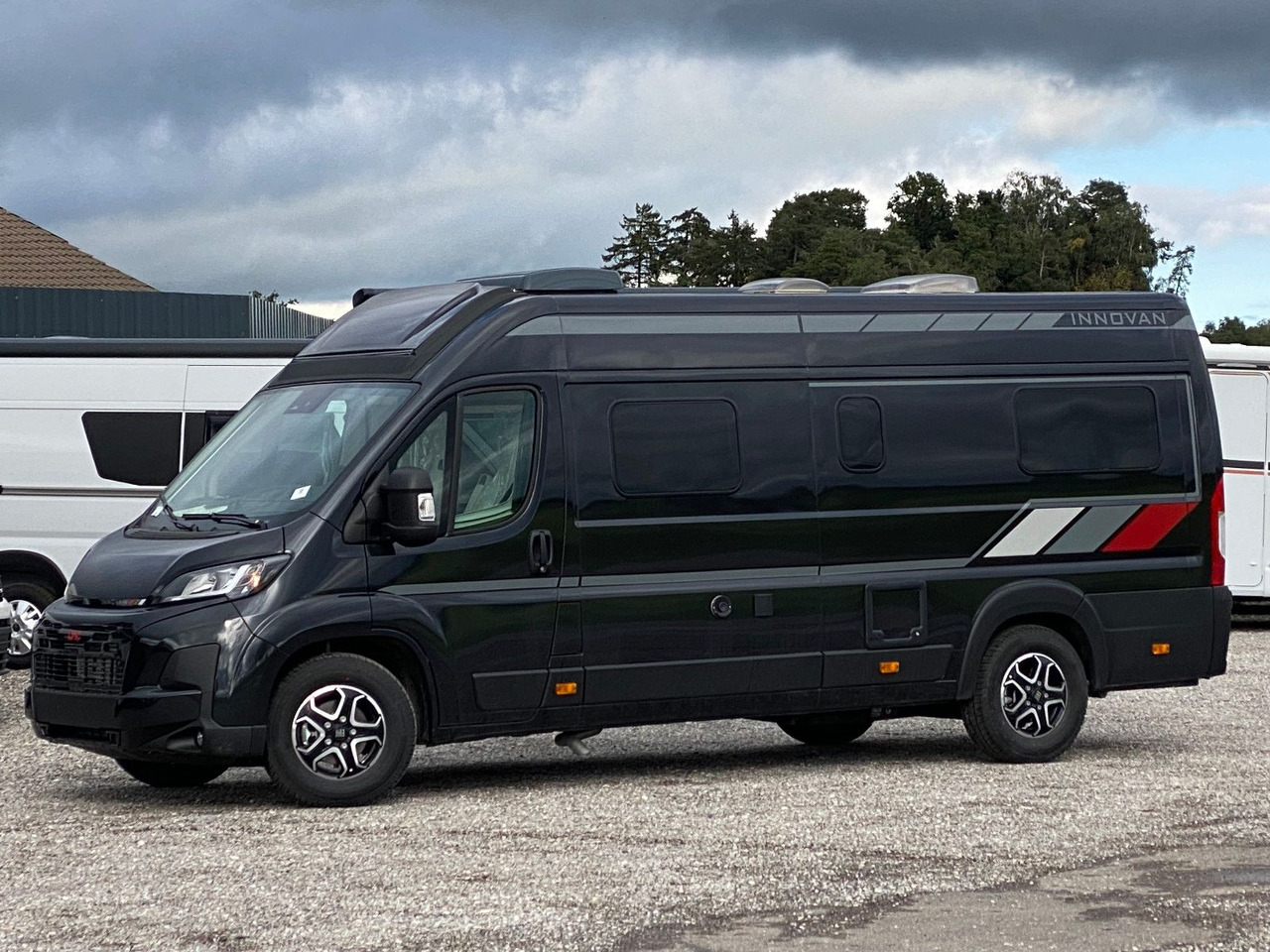 LMC Innovan 640 *2025* Automatik, Chassis Design... - מוטורהום: תמונה 4 LMC Innovan 640 *2025* Automatik, Chassis Design... - מוטורהום: תמונה 4