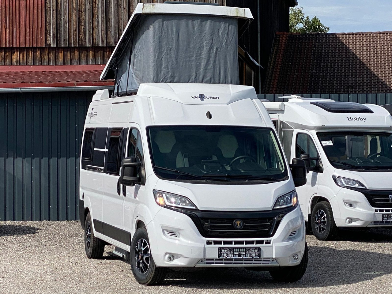 VANTourer 600 D 180PS, mit Aufstelldach,10 Zoll Fiat Navi - מוטורהום: תמונה 2 VANTourer 600 D 180PS, mit Aufstelldach,10 Zoll Fiat Navi - מוטורהום: תמונה 2