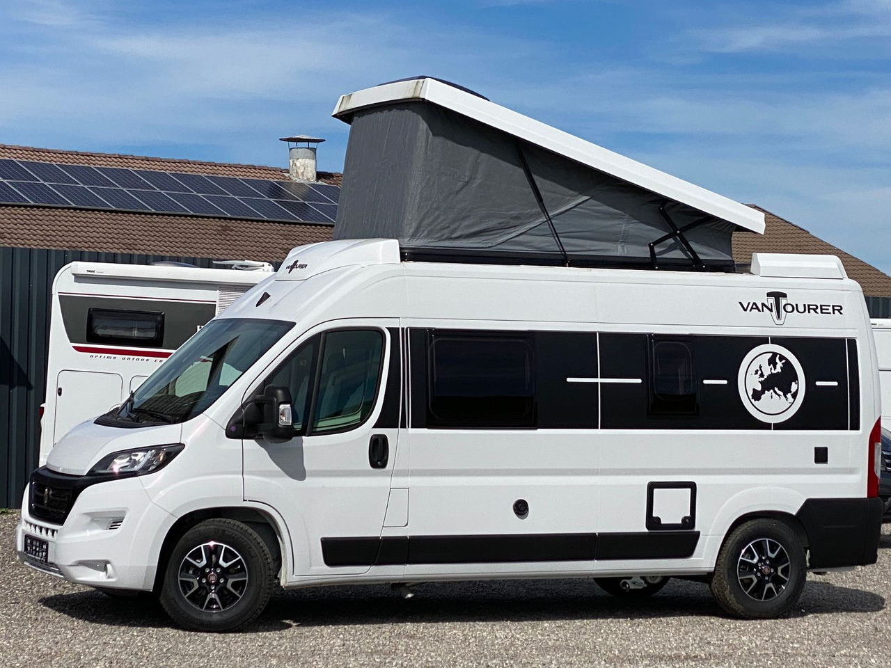 VANTourer 600 D 180PS, mit Aufstelldach,10 Zoll Fiat Navi - מוטורהום: תמונה 4 VANTourer 600 D 180PS, mit Aufstelldach,10 Zoll Fiat Navi - מוטורהום: תמונה 4