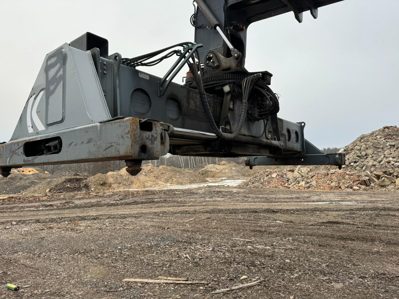 KALMAR DRF420-60S5 BJ: 2007 BStd: 32773h - מפעיל מכולות: תמונה 3 KALMAR DRF420-60S5 BJ: 2007 BStd: 32773h - מפעיל מכולות: תמונה 3