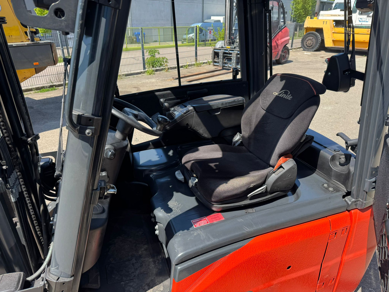 Linde E20L-02 Triplex Elektro Zinkenverstellgerät - מלגזה חשמלית: תמונה 5 Linde E20L-02 Triplex Elektro Zinkenverstellgerät - מלגזה חשמלית: תמונה 5
