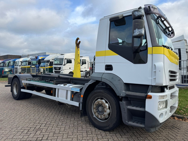 Iveco Stralis AT350 / Manual Gearbox / Full Steel / AJK HookSystem / Belgium Truck - משאית הרמת וו: תמונה 2 Iveco Stralis AT350 / Manual Gearbox / Full Steel / AJK HookSystem / Belgium Truck - משאית הרמת וו: תמונה 2