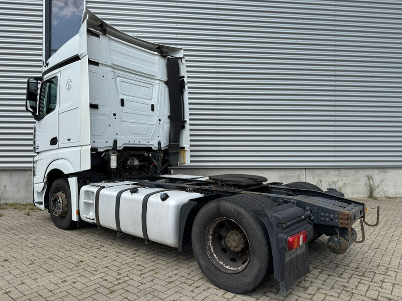Mercedes-Benz Actros 1845 / Euro 5 / 2 Tanks / 2 In Stock - יחידת טרקטור: תמונה 3 Mercedes-Benz Actros 1845 / Euro 5 / 2 Tanks / 2 In Stock - יחידת טרקטור: תמונה 3