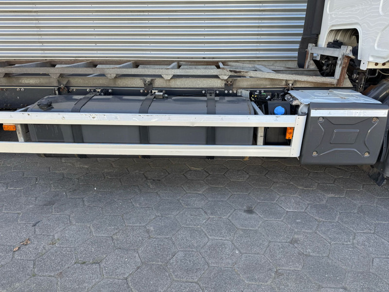 מוביל מכולות/ משאית החלפת גוף Renault D16 / BDF / Wide / 4 In Stock / TUV: 6-2025 / Belgium Truck: תמונה 15