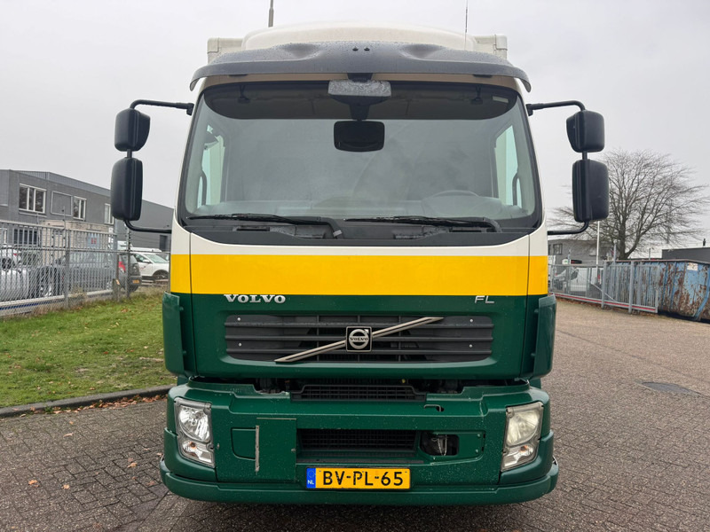 Volvo FL 240 / 6 Cylinder / 18 Tons / Manual / Tail Lift / TUV:1-2026 / NL Truck - משאית תיבה: תמונה 5 Volvo FL 240 / 6 Cylinder / 18 Tons / Manual / Tail Lift / TUV:1-2026 / NL Truck - משאית תיבה: תמונה 5