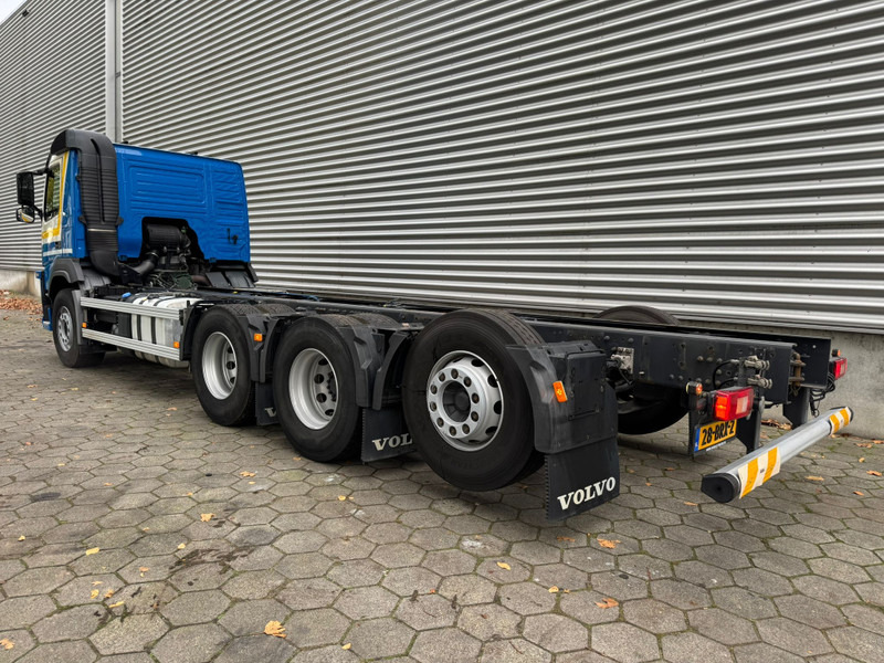 Volvo FM 410 / 8X4 / I-Shift / ADR / Tridem / TUV: 6-2026 / NL Truck - משאית עם שלדת תא: תמונה 4 Volvo FM 410 / 8X4 / I-Shift / ADR / Tridem / TUV: 6-2026 / NL Truck - משאית עם שלדת תא: תמונה 4