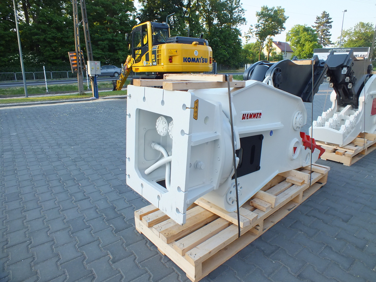 DEMOQ DRK 21 Hydraulic Rotating Pulveriser Crusher 2000 KG - מזמרת הריסה עבור מחפר: תמונה 4 DEMOQ DRK 21 Hydraulic Rotating Pulveriser Crusher 2000 KG - מזמרת הריסה עבור מחפר: תמונה 4