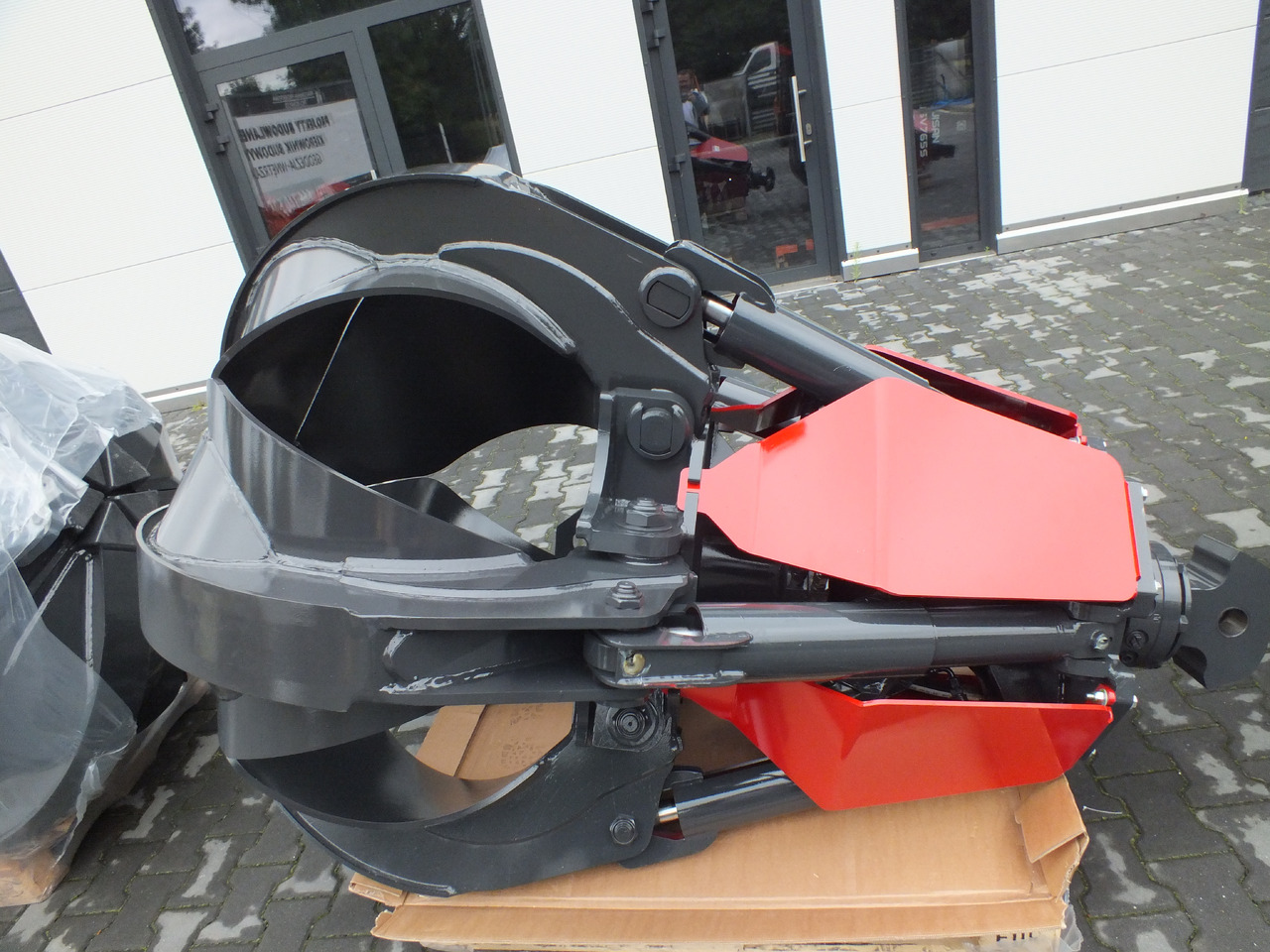 DEMOQ DRV500-5P - מכונת אחיזה עבור צרופה: תמונה 5 DEMOQ DRV500-5P - מכונת אחיזה עבור צרופה: תמונה 5