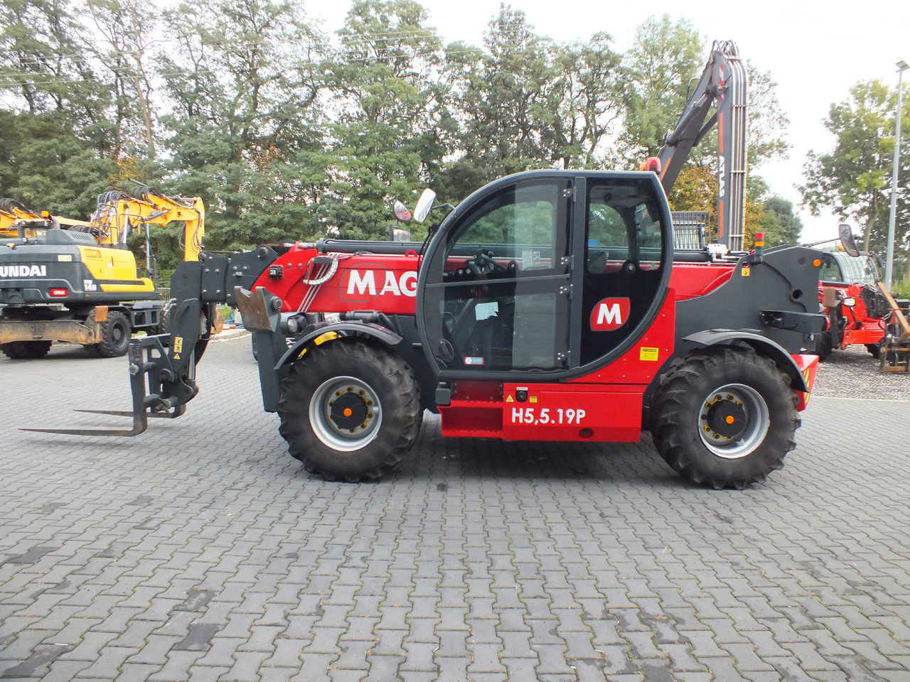 MAGNI TH5,5.19P - מעמיס גלגלים טלסקופי עבור מכונת בנייה: תמונה 2 MAGNI TH5,5.19P - מעמיס גלגלים טלסקופי עבור מכונת בנייה: תמונה 2