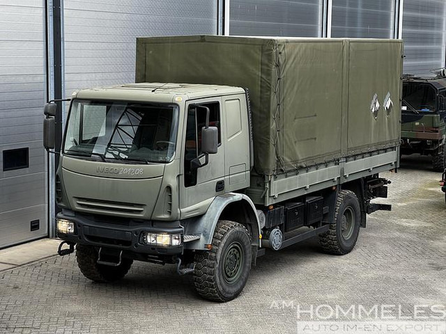 Iveco 140 E 4x4 - משאית צד נופל/ שטוחה: תמונה 2 Iveco 140 E 4x4 - משאית צד נופל/ שטוחה: תמונה 2