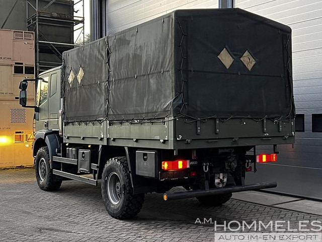 Iveco EuroCargo 100E22 4x4 - משאית: תמונה 4 Iveco EuroCargo 100E22 4x4 - משאית: תמונה 4