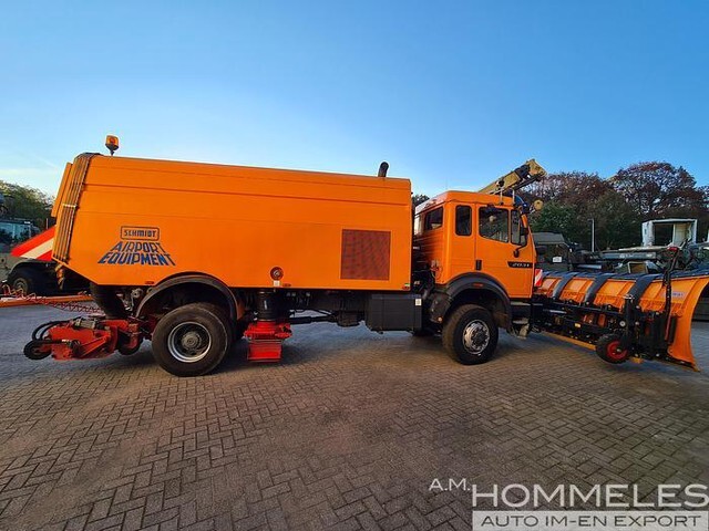 Overaasen RS 200 - מטאטא כבישים: תמונה 5 Overaasen RS 200 - מטאטא כבישים: תמונה 5