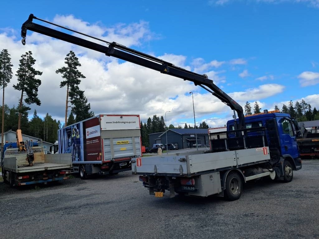 MAN TGL 8.150 Hiab 066-2 10v tarkastettu - משאית מנוף: תמונה 3 MAN TGL 8.150 Hiab 066-2 10v tarkastettu - משאית מנוף: תמונה 3