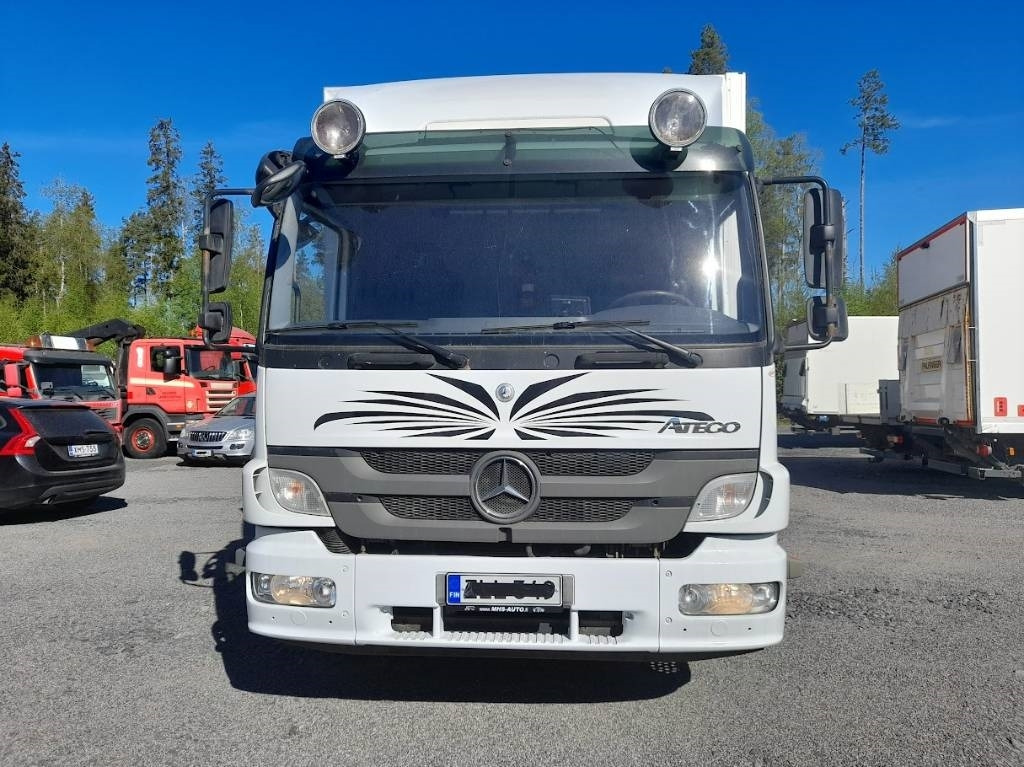 Mercedes-Benz Atego - משאית תיבה: תמונה 2 Mercedes-Benz Atego - משאית תיבה: תמונה 2
