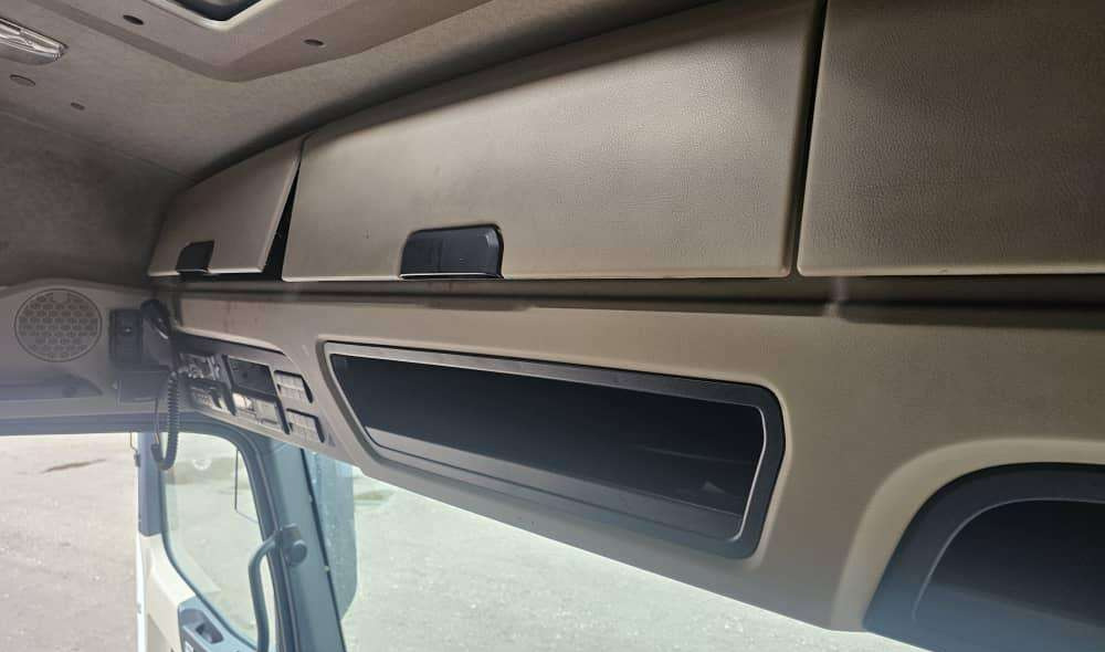 Mercedes-Benz 1845 - יחידת טרקטור: תמונה 5 Mercedes-Benz 1845 - יחידת טרקטור: תמונה 5