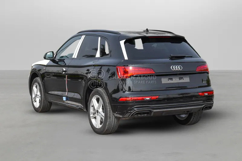 Audi Q5 AWD quattro with ultra technology - SUV: תמונה 4 Audi Q5 AWD quattro with ultra technology - SUV: תמונה 4