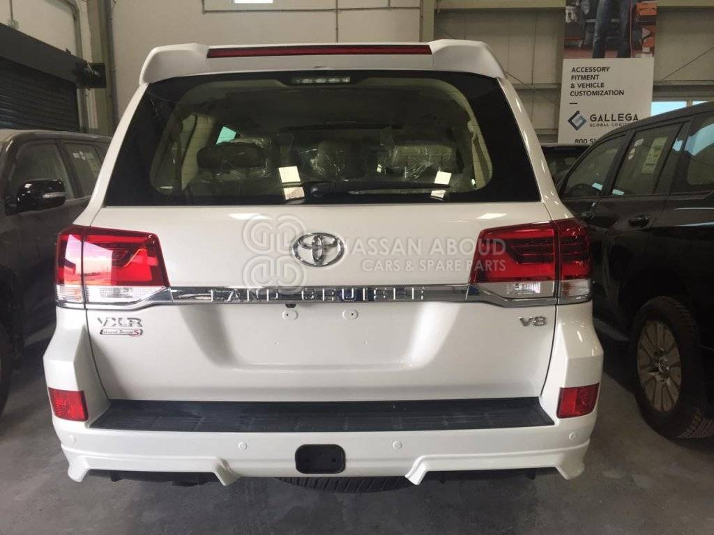 BODY KIT LAND CRUISER - גוף וחלק חיצוני עבור מכונית: תמונה 4 BODY KIT LAND CRUISER - גוף וחלק חיצוני עבור מכונית: תמונה 4