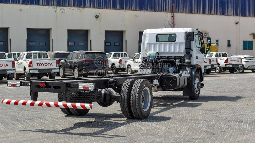 Fuso FI Chassis 8Ton Approx Euro 3 MY22 - משאית עם שלדת תא: תמונה 4 Fuso FI Chassis 8Ton Approx Euro 3 MY22 - משאית עם שלדת תא: תמונה 4