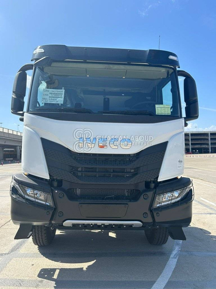 IVECO T-WAY Tractor 6×4 AT720T47TH GVW 26-38 Ton HP 470 R20Tyre MY25 - יחידת טרקטור: תמונה 4 IVECO T-WAY Tractor 6×4 AT720T47TH GVW 26-38 Ton HP 470 R20Tyre MY25 - יחידת טרקטור: תמונה 4