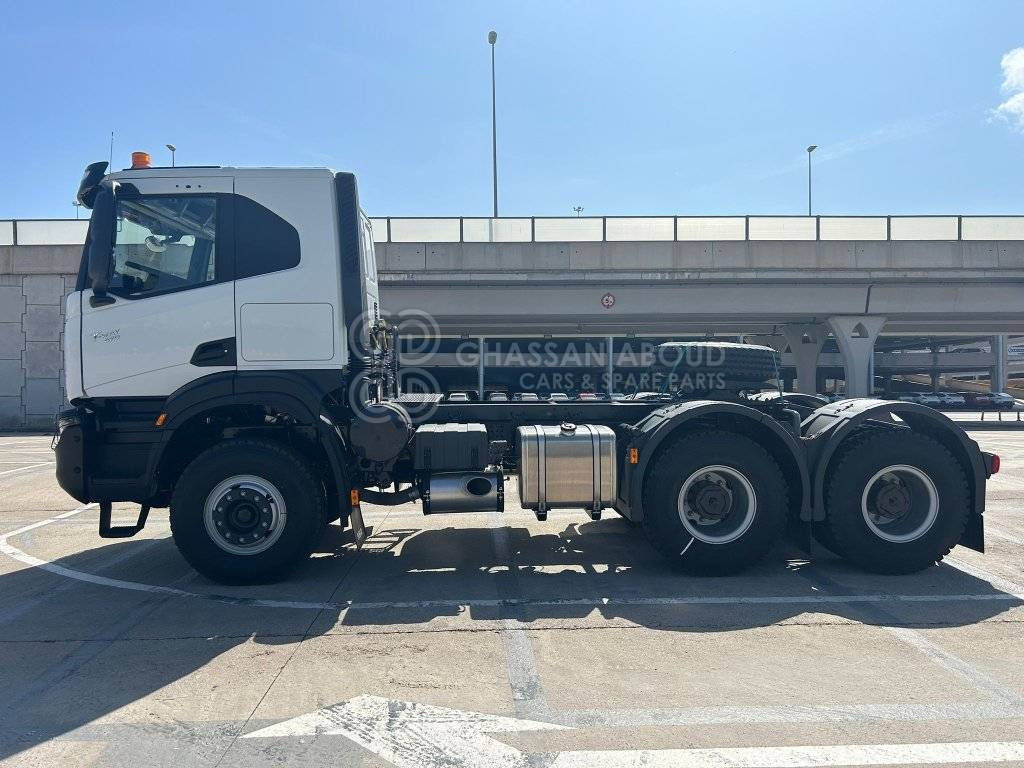 IVECO T-WAY Tractor 6×4 AT720T47TH GVW 26-38 Ton HP 470 R20Tyre MY25 - יחידת טרקטור: תמונה 1 IVECO T-WAY Tractor 6×4 AT720T47TH GVW 26-38 Ton HP 470 R20Tyre MY25 - יחידת טרקטור: תמונה 1