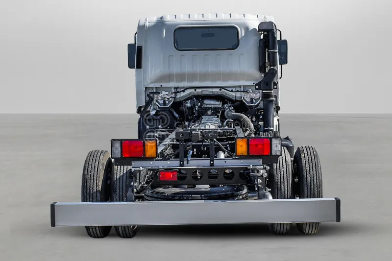 Isuzu NPR 85H 4x2 Chassis - משאית עם שלדת תא: תמונה 5 Isuzu NPR 85H 4x2 Chassis - משאית עם שלדת תא: תמונה 5