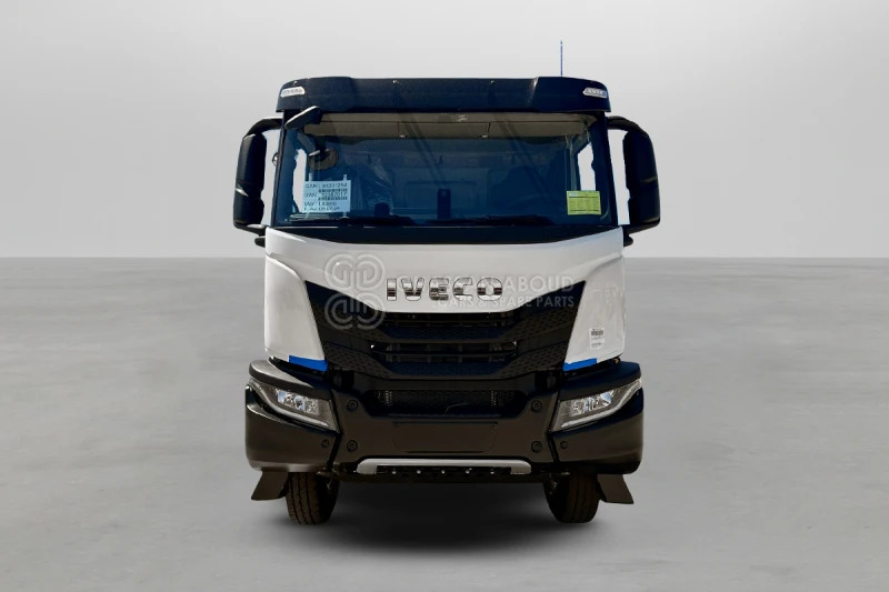 Iveco T-WAY AT720T47TH 6×4 R22.5 Tyres Tractor Head - Barcelona Stock - יחידת טרקטור: תמונה 2 Iveco T-WAY AT720T47TH 6×4 R22.5 Tyres Tractor Head - Barcelona Stock - יחידת טרקטור: תמונה 2