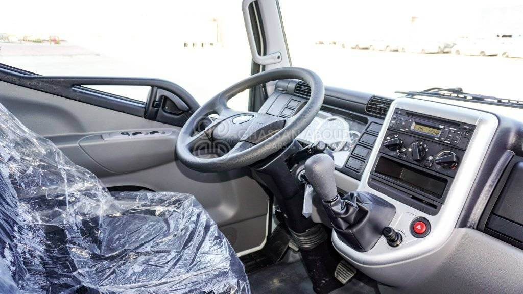 משאית עם שלדת תא MITSUBISHI CANTER CHASSIS PAYLOAD 5 TON APPROX SINGLE CAB WITH A/C 4X2 LIGHT DUTY MY2024: תמונה 16