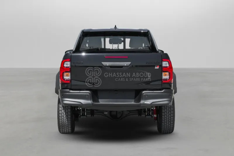 Toyota Hilux 4X4 Double Cabin - טנדר, כלי רכב מסחרי קומבי: תמונה 3 Toyota Hilux 4X4 Double Cabin - טנדר, כלי רכב מסחרי קומבי: תמונה 3