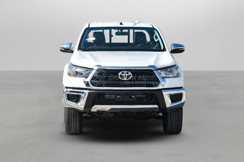 Toyota Hilux 4X4 Double Cabin - טנדר, כלי רכב מסחרי קומבי: תמונה 2 Toyota Hilux 4X4 Double Cabin - טנדר, כלי רכב מסחרי קומבי: תמונה 2