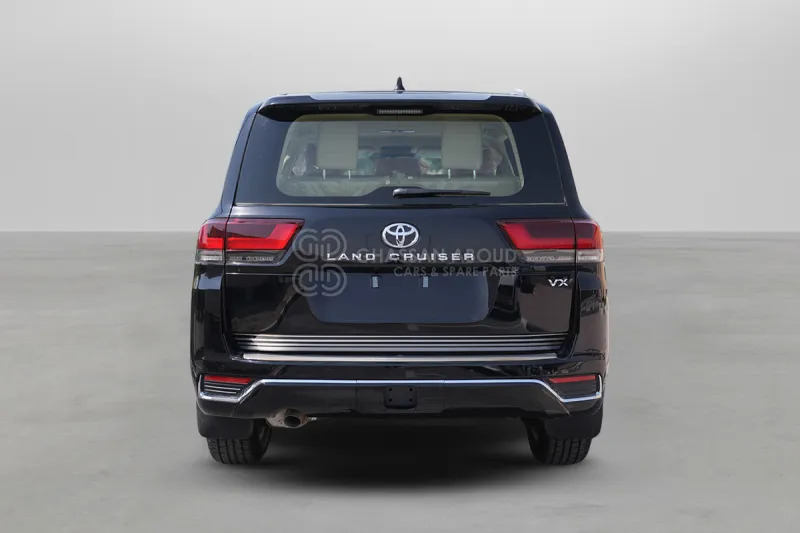 Toyota Land Cruiser 300 - SUV: תמונה 5 Toyota Land Cruiser 300 - SUV: תמונה 5