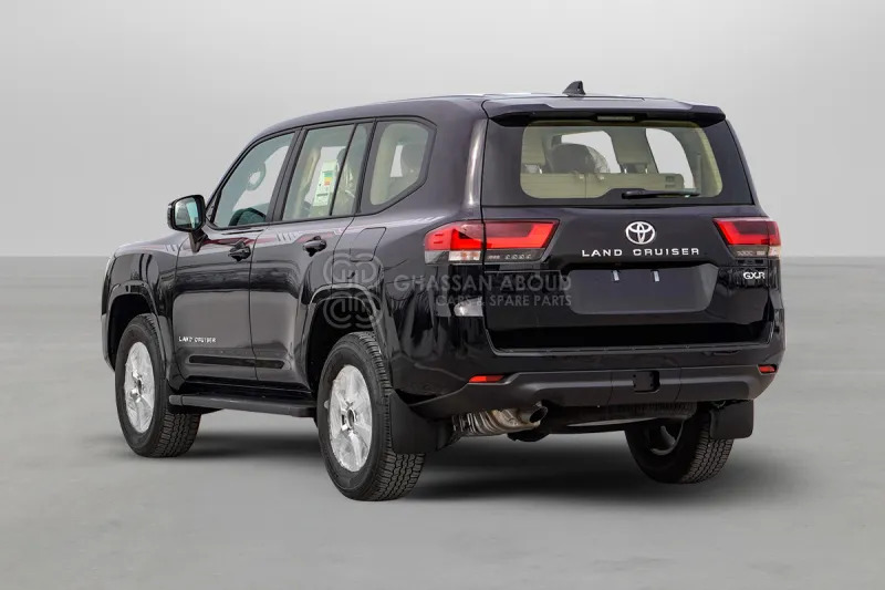 Toyota Land Cruiser 300 - SUV: תמונה 4 Toyota Land Cruiser 300 - SUV: תמונה 4
