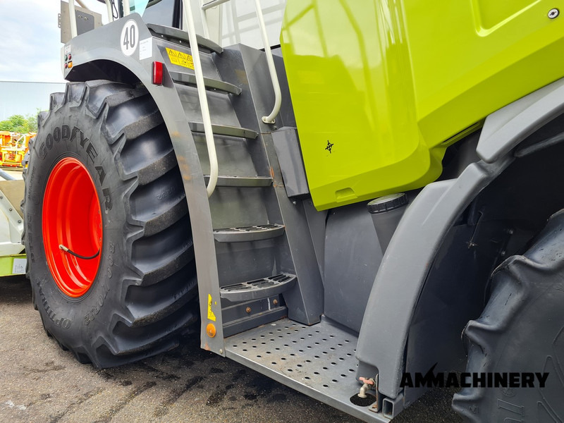 מקצרת מספוא Claas Jaguar 940: תמונה 18
