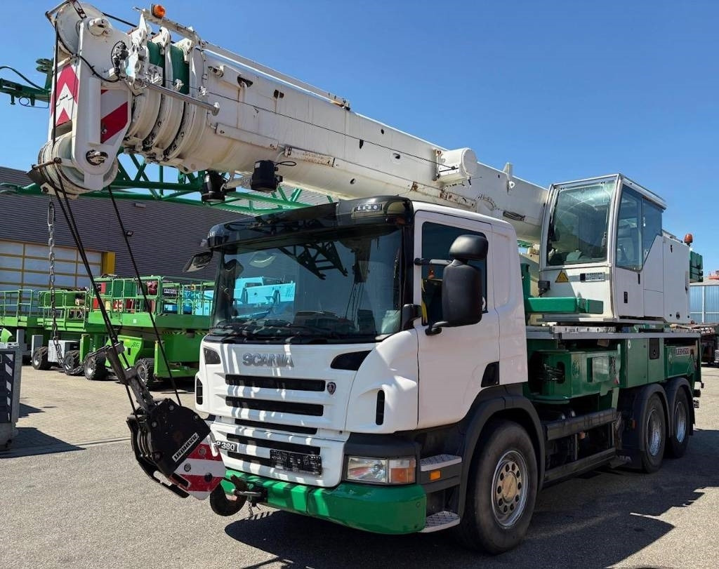 Liebherr LTF 1035-3.1 - עגורן לכל שטח: תמונה 1 Liebherr LTF 1035-3.1 - עגורן לכל שטח: תמונה 1