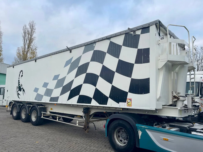 Benalu Grain 6580 kg, 65 m3 - סמיטריילר עם מזהיר: תמונה 2 Benalu Grain 6580 kg, 65 m3 - סמיטריילר עם מזהיר: תמונה 2