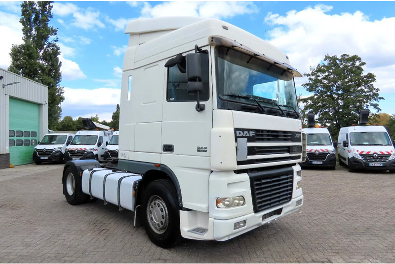 DAF 95.480 EURO 4, 2X FUEL TANK - יחידת טרקטור: תמונה 3 DAF 95.480 EURO 4, 2X FUEL TANK - יחידת טרקטור: תמונה 3