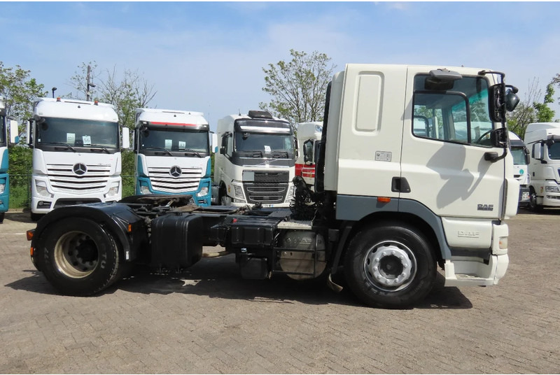 DAF CF 85.410 Manual, Retarder, PTO/Hydraulic, Very clean truck! - יחידת טרקטור: תמונה 4 DAF CF 85.410 Manual, Retarder, PTO/Hydraulic, Very clean truck! - יחידת טרקטור: תמונה 4