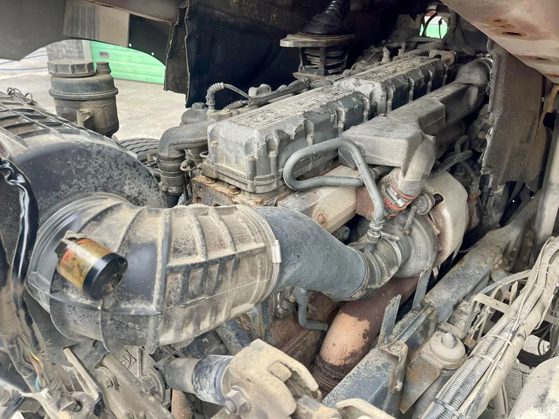 DAF CF 85.430 MANUAL ! TOP Condition ! - יחידת טרקטור: תמונה 4 DAF CF 85.430 MANUAL ! TOP Condition ! - יחידת טרקטור: תמונה 4