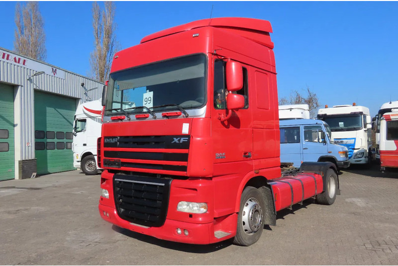 DAF XF 105.460 Euro5 evv, 2 beds, 2 tanks - יחידת טרקטור: תמונה 1 DAF XF 105.460 Euro5 evv, 2 beds, 2 tanks - יחידת טרקטור: תמונה 1