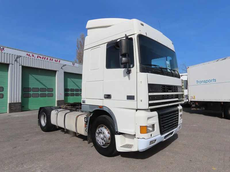 DAF XF 95.480 E4 type, Manual ger, Manual. Great state - יחידת טרקטור: תמונה 1 DAF XF 95.480 E4 type, Manual ger, Manual. Great state - יחידת טרקטור: תמונה 1