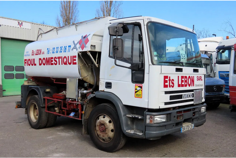 Iveco Eurocargo FUEL (DIESEL/PETROL) 8000 LITERS, COMP: 3500L,1000L, 3500L - משאית מכל, משאית מנוף: תמונה 1 Iveco Eurocargo FUEL (DIESEL/PETROL) 8000 LITERS, COMP: 3500L,1000L, 3500L - משאית מכל, משאית מנוף: תמונה 1